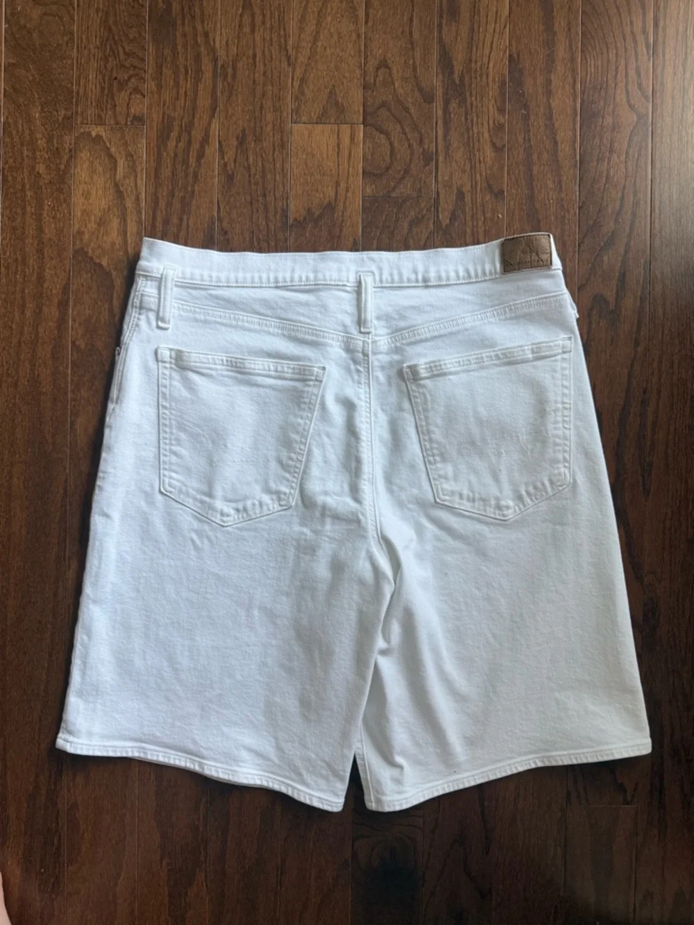 American Eagle Outfitters White Denim Shorts baggy Bermuda size 12